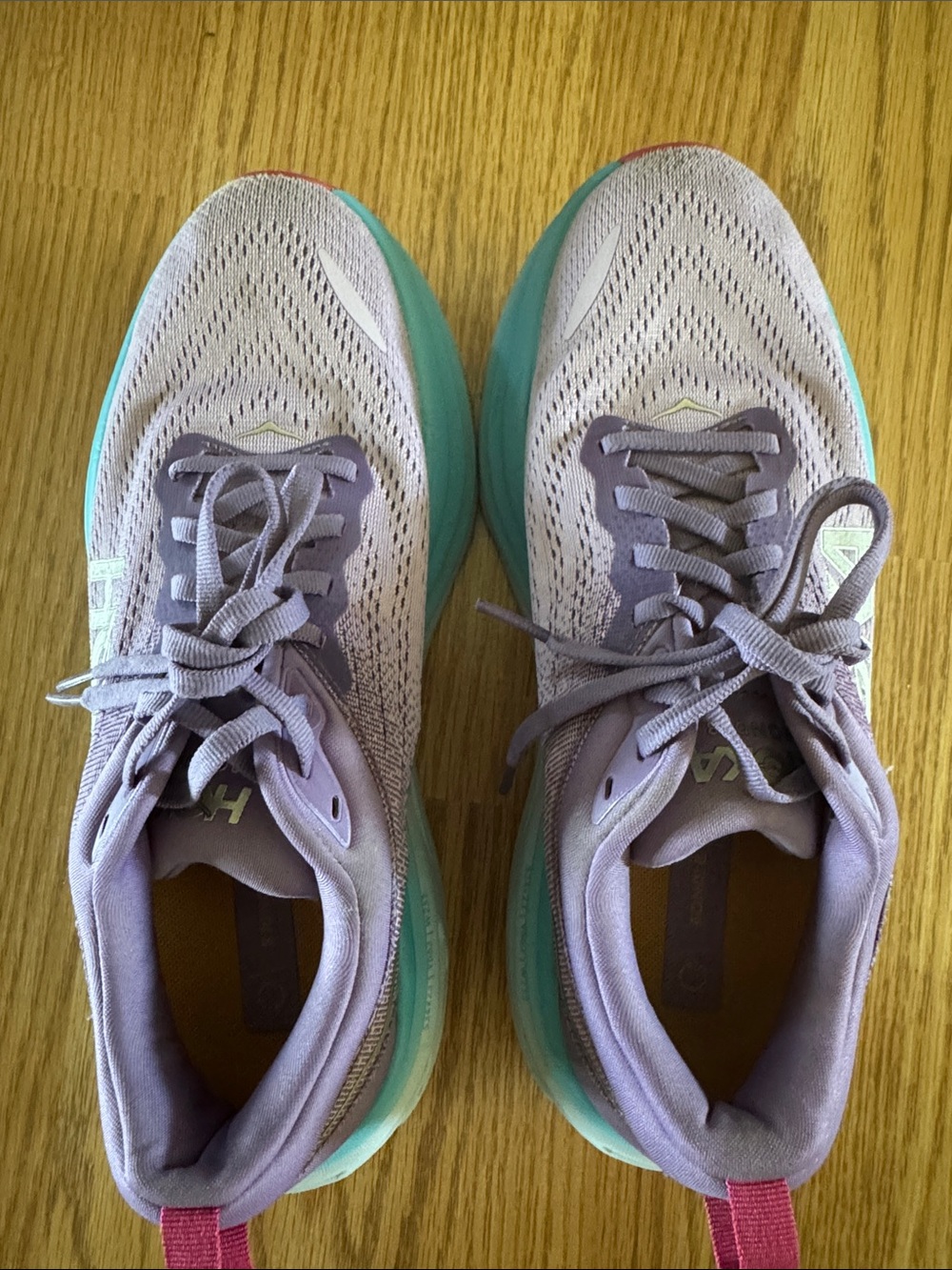 Hoka Bondi 8 Women’s 8 Running Shoes - Picture 2 of 8